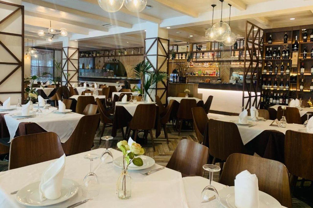 Iliad Hotel